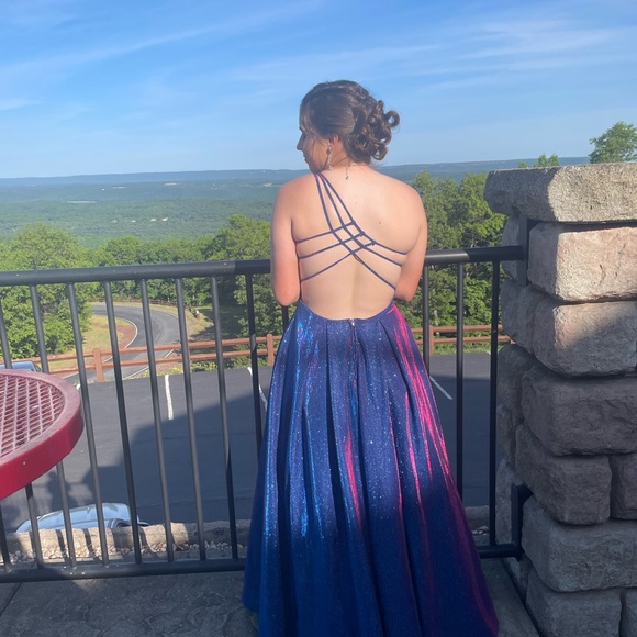 B Darlin Teal Dress with Pink Highlights - Picture 5 of 5